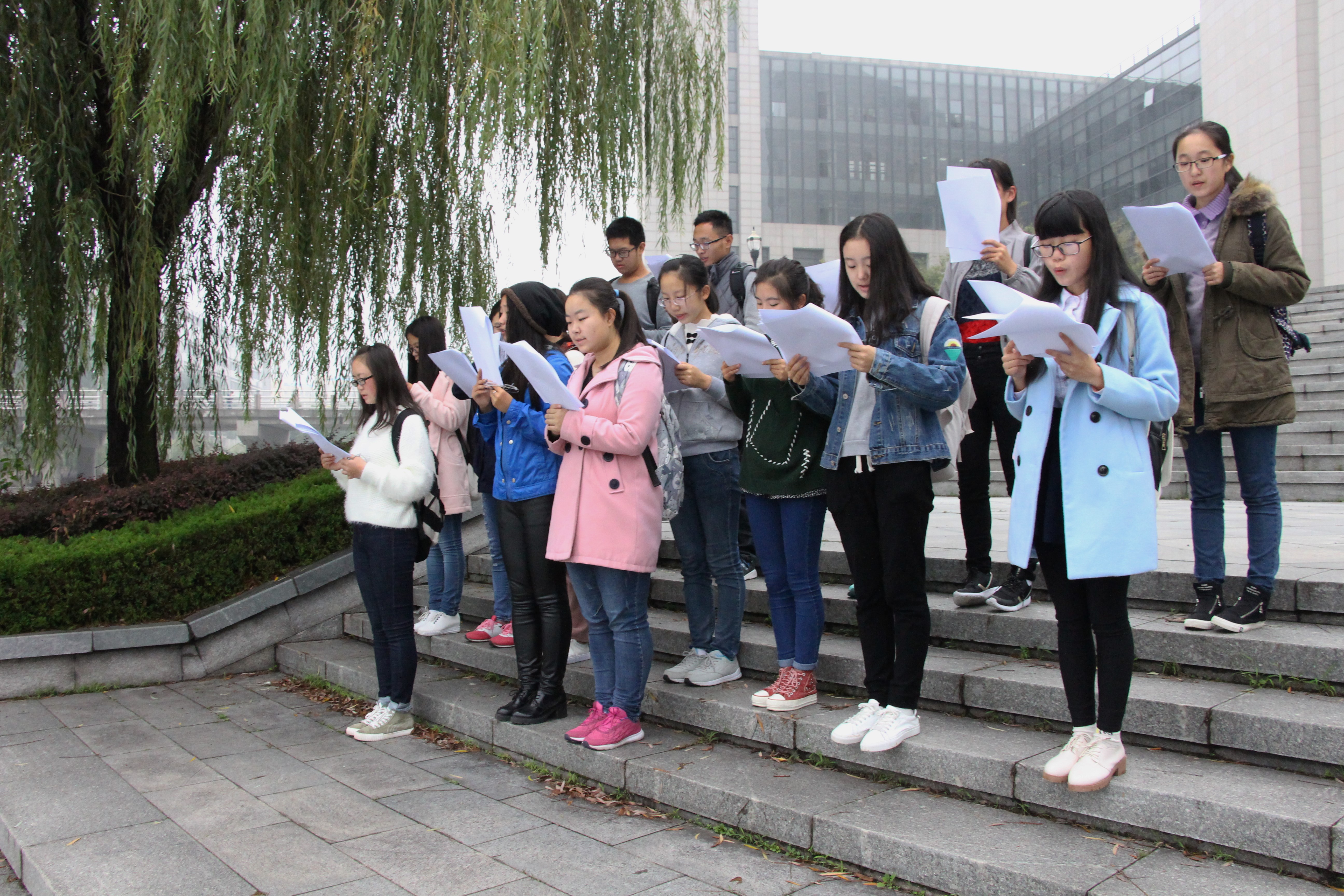 知名学术文献平台的收录特色及其差异性