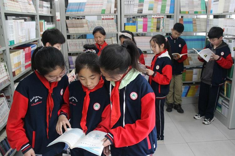 市场经济财会营销贸易金融《现代商业研究》