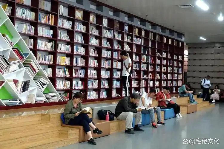 商务营销贸易金融证券财经产业《市场周刊》