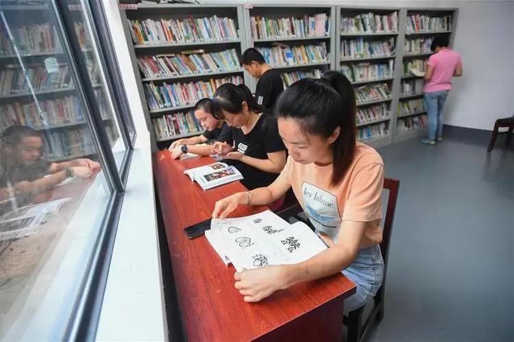 电子学计算机通信控制智能《集成电路应用》