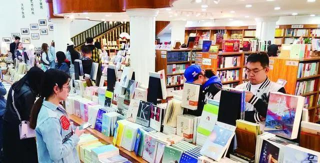 评政工师发表学术论文投稿攻略：上知网万方政工文化类期刊杂志投稿