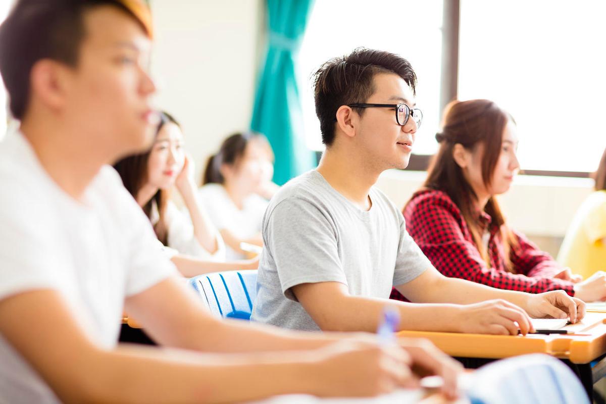 中高级统计师职称晋升之道：统计类学术专著教材出书办理与论文发表投稿全攻略