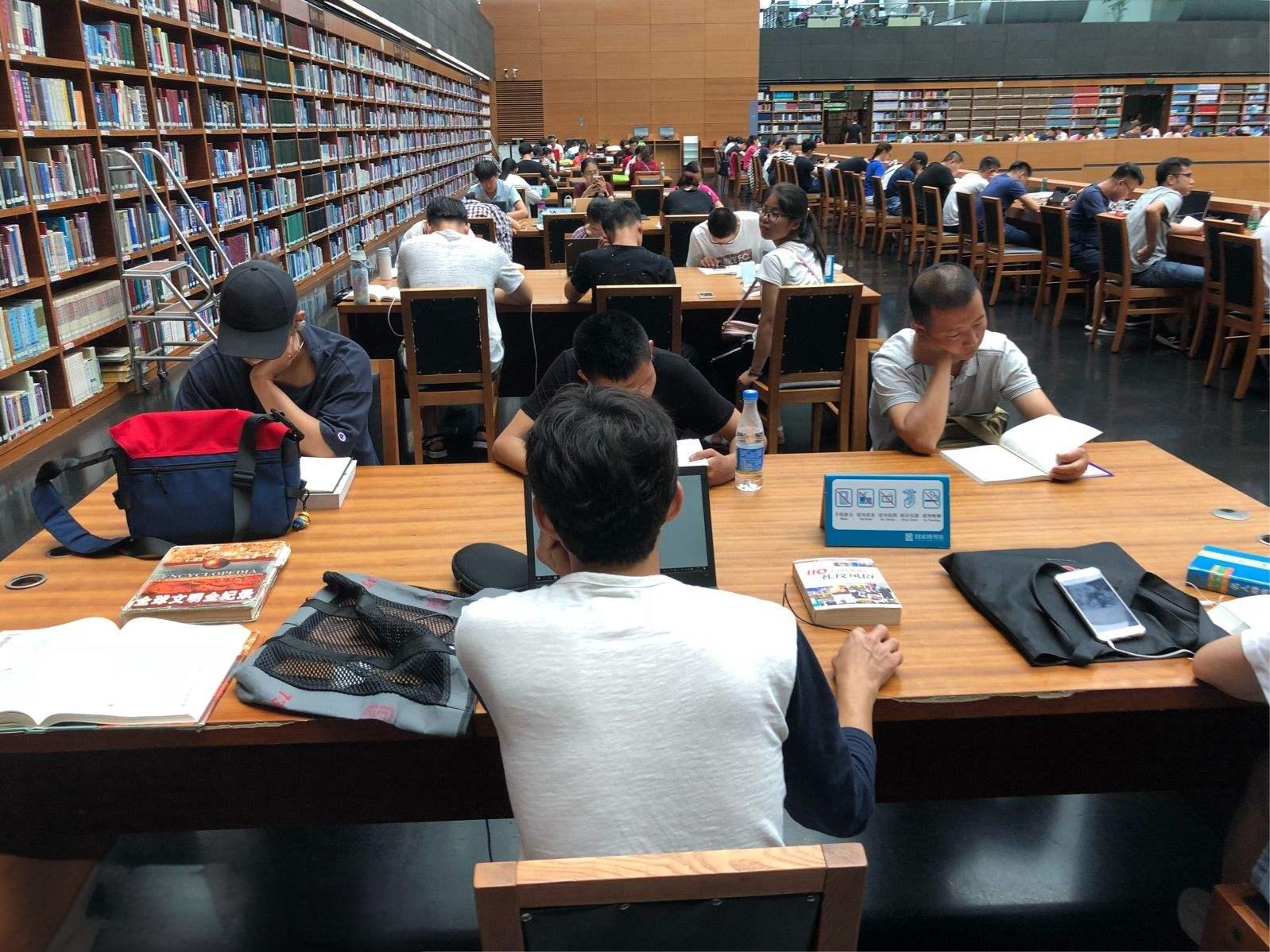 评审职称学术著作专著教材独著自费出书出版
