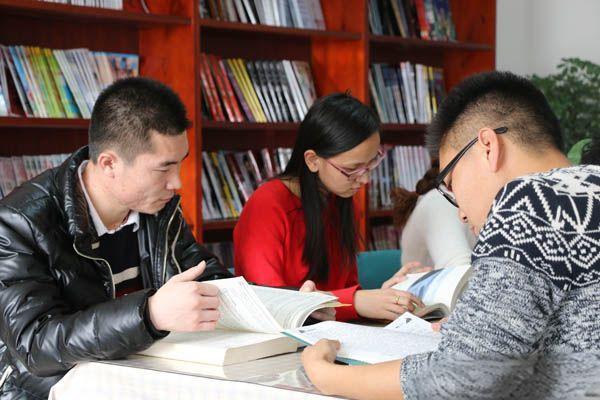 教师发表职称论文考虑因素：适合教师投稿发