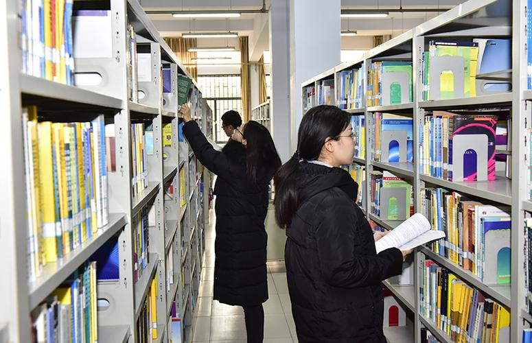 新闻传播传媒学术论文发表攻略：精选新闻专