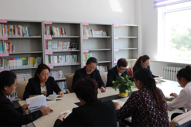教育引领未来：教师评职称学术专著著作出书