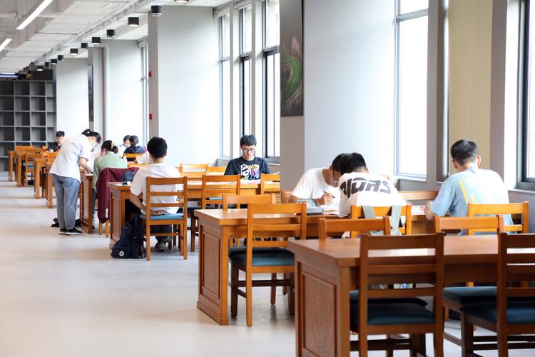 计算机专业学术期刊杂志推荐信息及过稿难易度 版面费知多少？